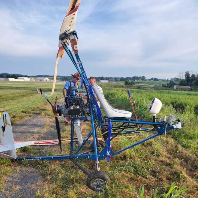 GYROCOPTER CRASHES at York Airport