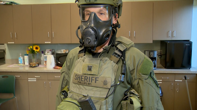 Sheriff's sergeant to run 5K in full gear to help animal shelter - Vimarsana News