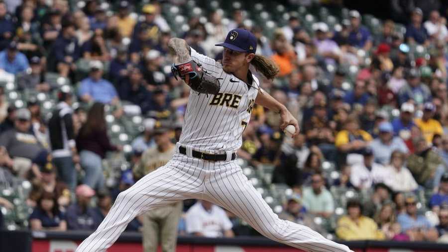 Hader ties scoreless record, Brewers fall to Padres 6-4