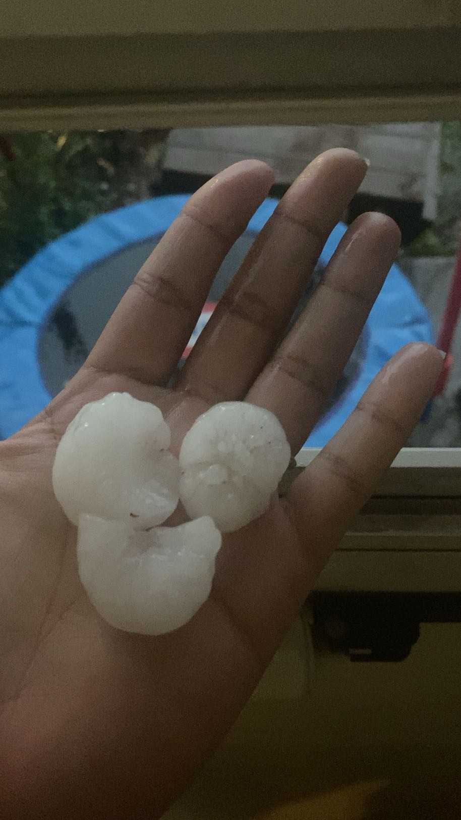 Photos, video of hail fallen in central Iowa - KCCI