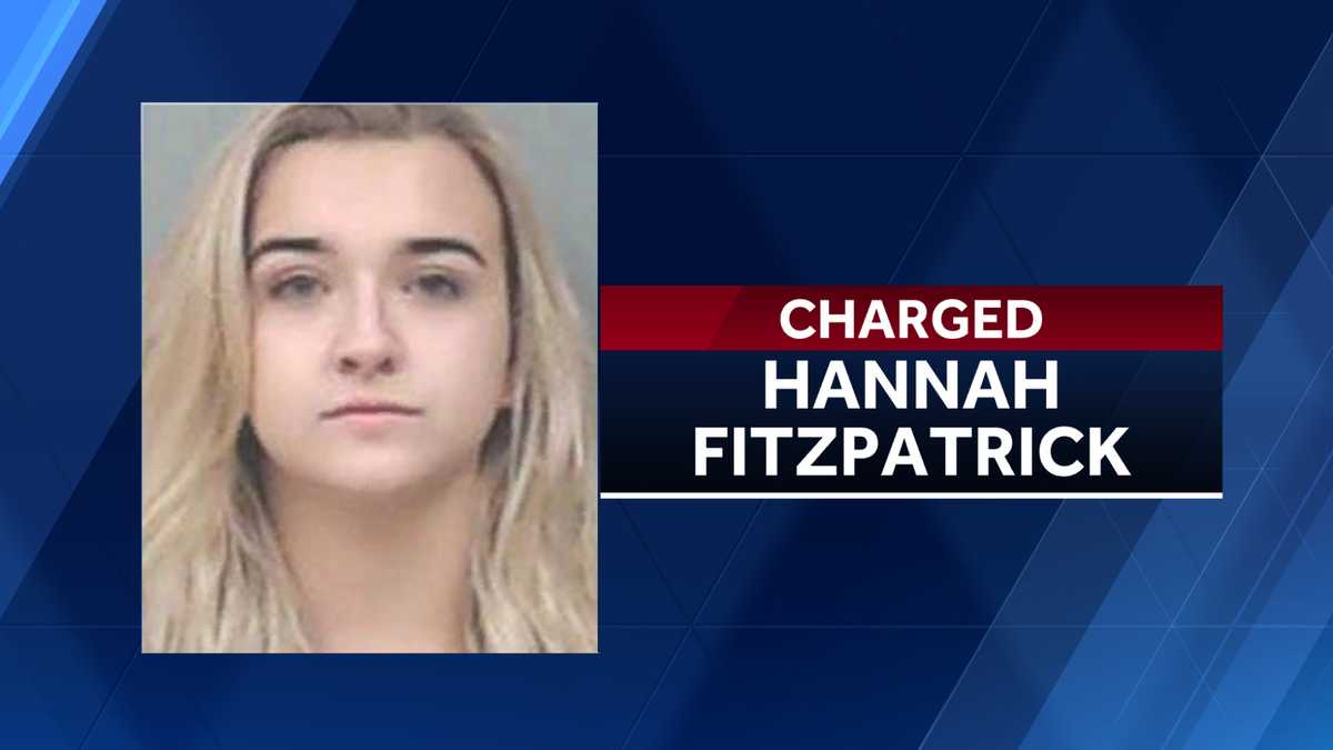 Ex-youth counselor charged in escape of Iowa offenders