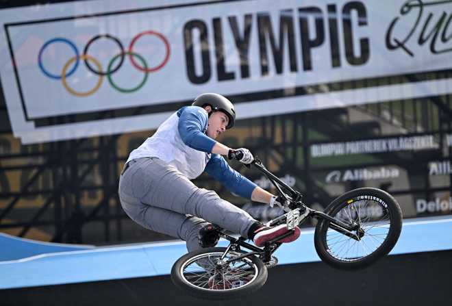 USA&amp;apos&#x3B;s&#x20;Hannah&#x20;Roberts&#x20;competes&#x20;during&#x20;the&#x20;Cycling&#x20;BMX&#x20;Freestyle&#x20;Women&amp;apos&#x3B;s&#x20;Park&#x20;Final&#x20;of&#x20;the&#x20;Olympic&#x20;Qualifier&#x20;Series&#x20;2024&#x20;at&#x20;the&#x20;Ludovica&#x20;Campus&#x20;of&#x20;Budapest,&#x20;Hungary&#x20;on&#x20;June&#x20;22,&#x20;2024.&#x20;&#x28;Photo&#x20;by&#x20;Attila&#x20;KISBENEDEK&#x20;&#x2F;&#x20;AFP&#x29;&#x20;&#x28;Photo&#x20;by&#x20;ATTILA&#x20;KISBENEDEK&#x2F;AFP&#x20;via&#x20;Getty&#x20;Images&#x29;