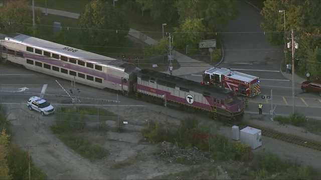MBTA train blocks Hanson, Massachusetts, road after mechanical issue - Vimarsana News