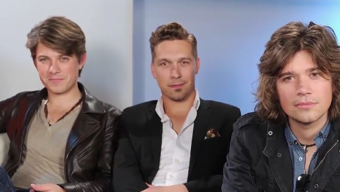 Hanson announces 25th anniversary world tour