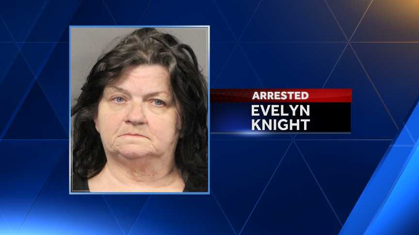 Woman accused of leaving grandson on side of highway in Harahan.