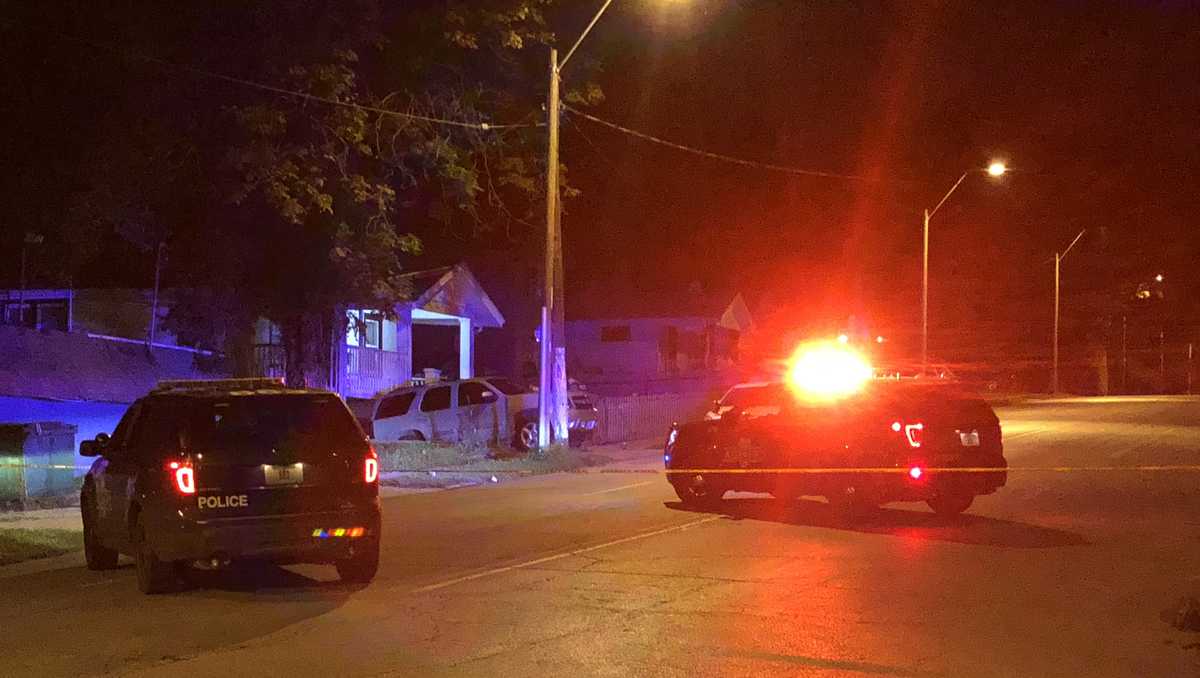 Man wounded in shooting early Wednesday in east Kansas City