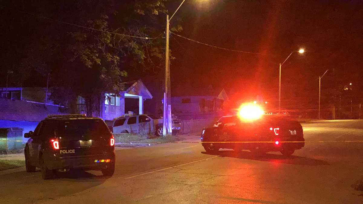 Man wounded in shooting early Wednesday on city's east side