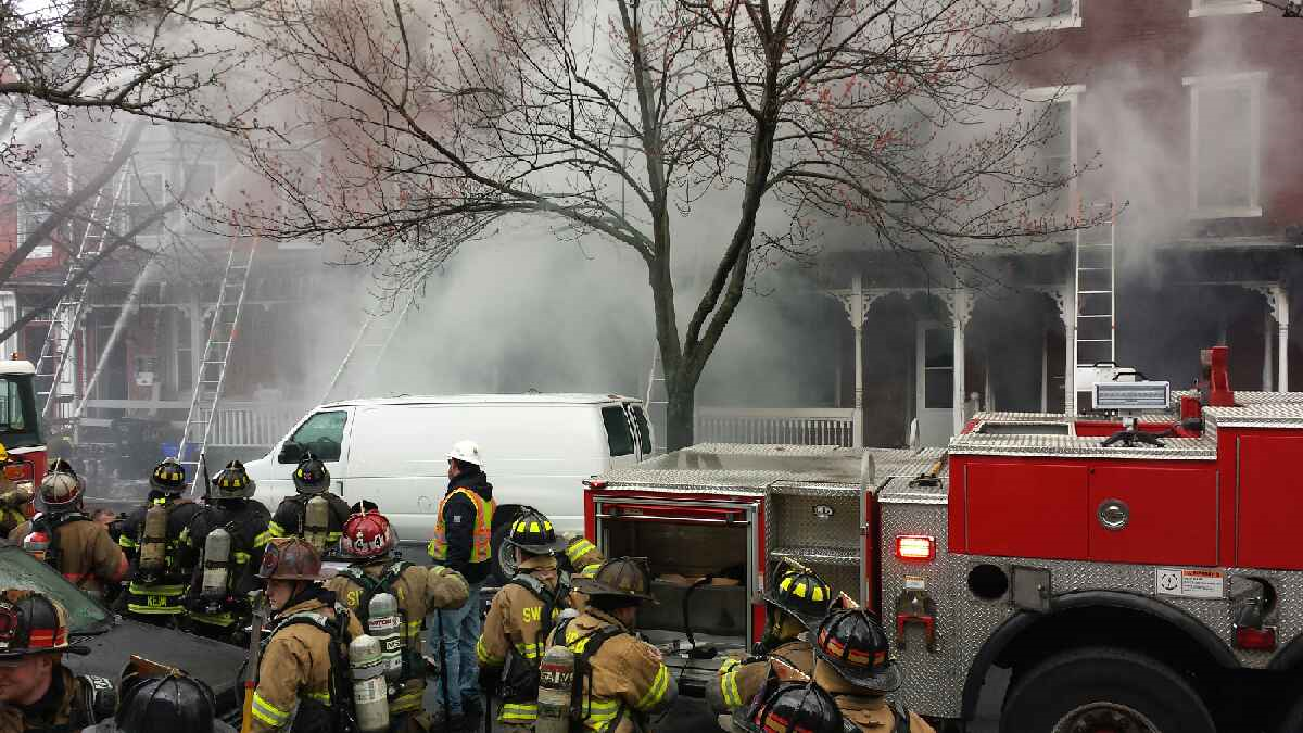 At least five homes involved in Harrisburg blaze