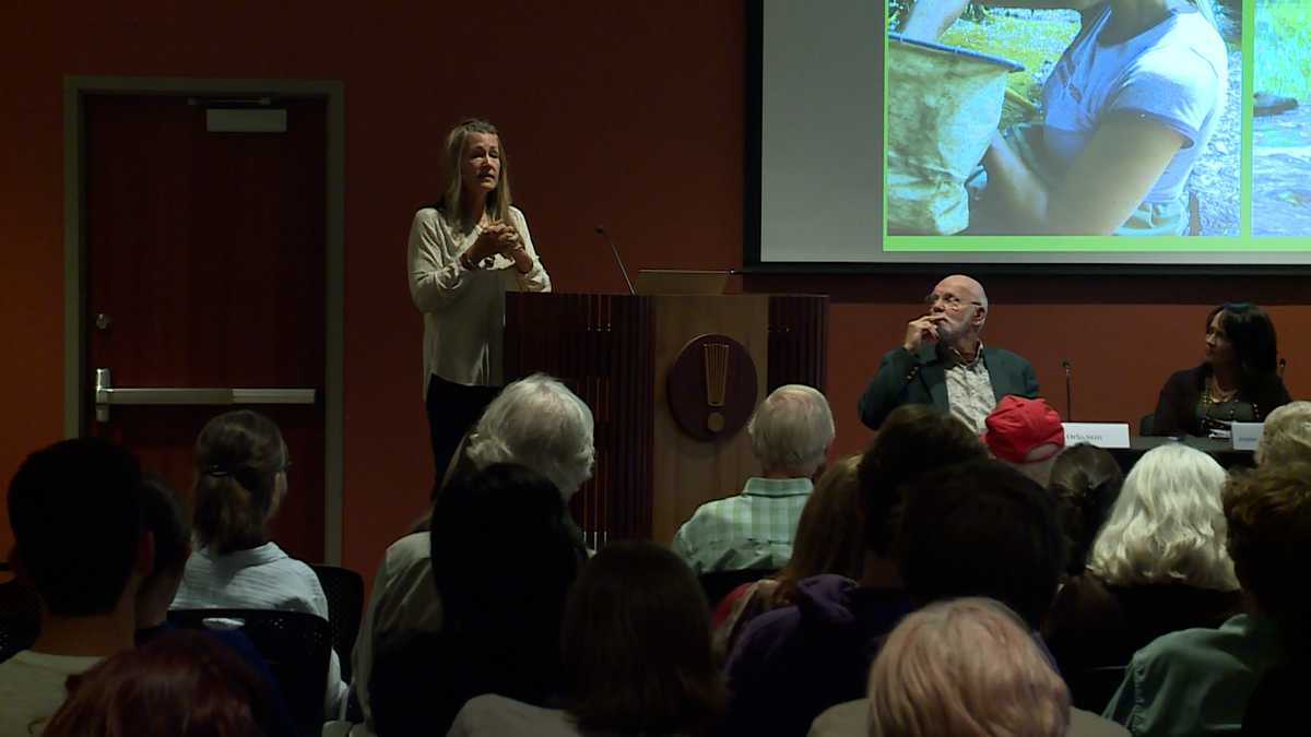 Climate change experts host panel discussion at the Fayetteville Library