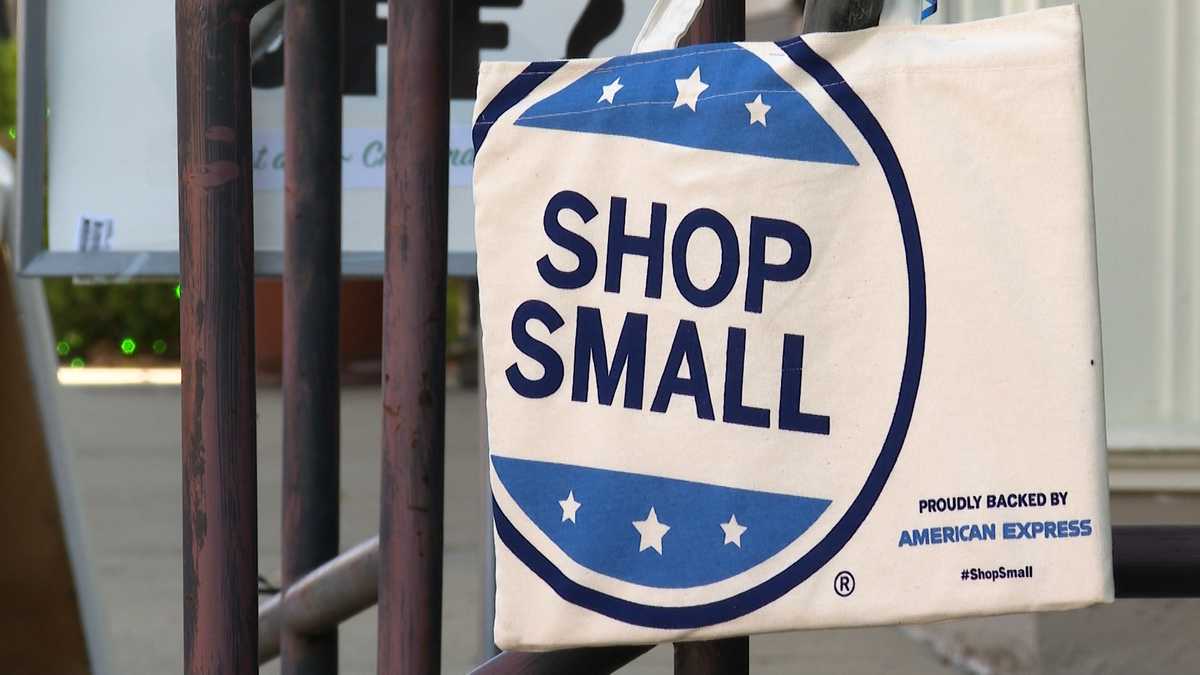 Customers shop local for Small Business Saturday in NWA