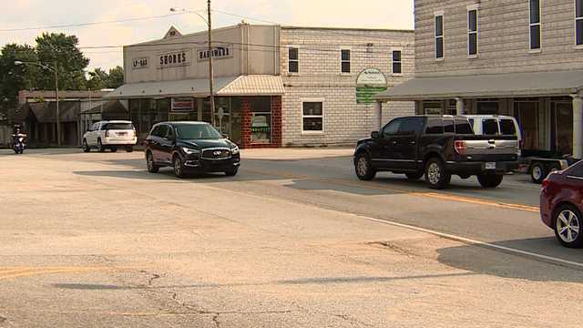 Cave Springs Business Owners Worry Hwy 112 Expansion Could Crush Sales