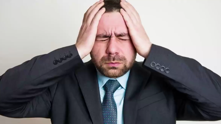 Headaches Heres 4 Signs Of A More Serious Problem