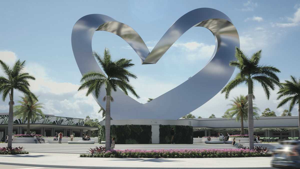 Building the largest heart sculpture in the world in the heart of Port ...