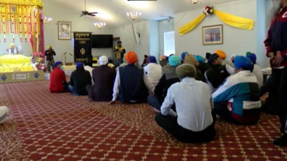 Cincinnati Sikh leaders go to Indianapolis to consolation households of taking pictures victims