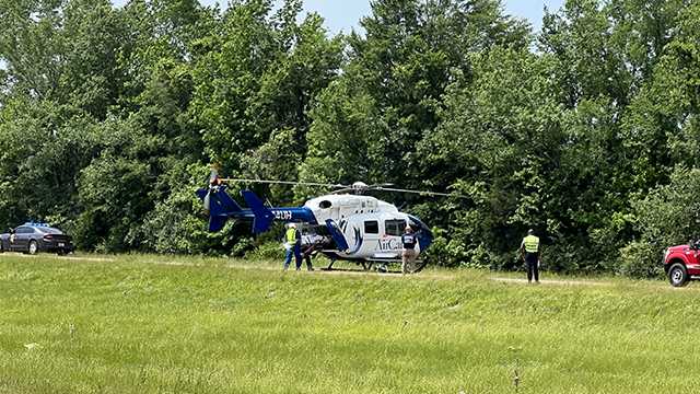 At least 1 flown to hospital after crash on I-55 in Madison County - Vimarsana News