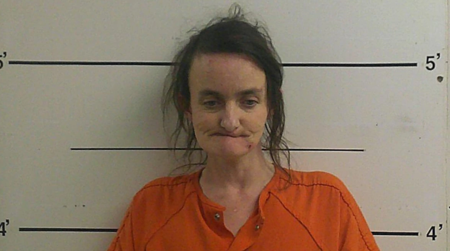 Police: Kentucky Woman Accused Of Pouring Gas On Store Clerk ...