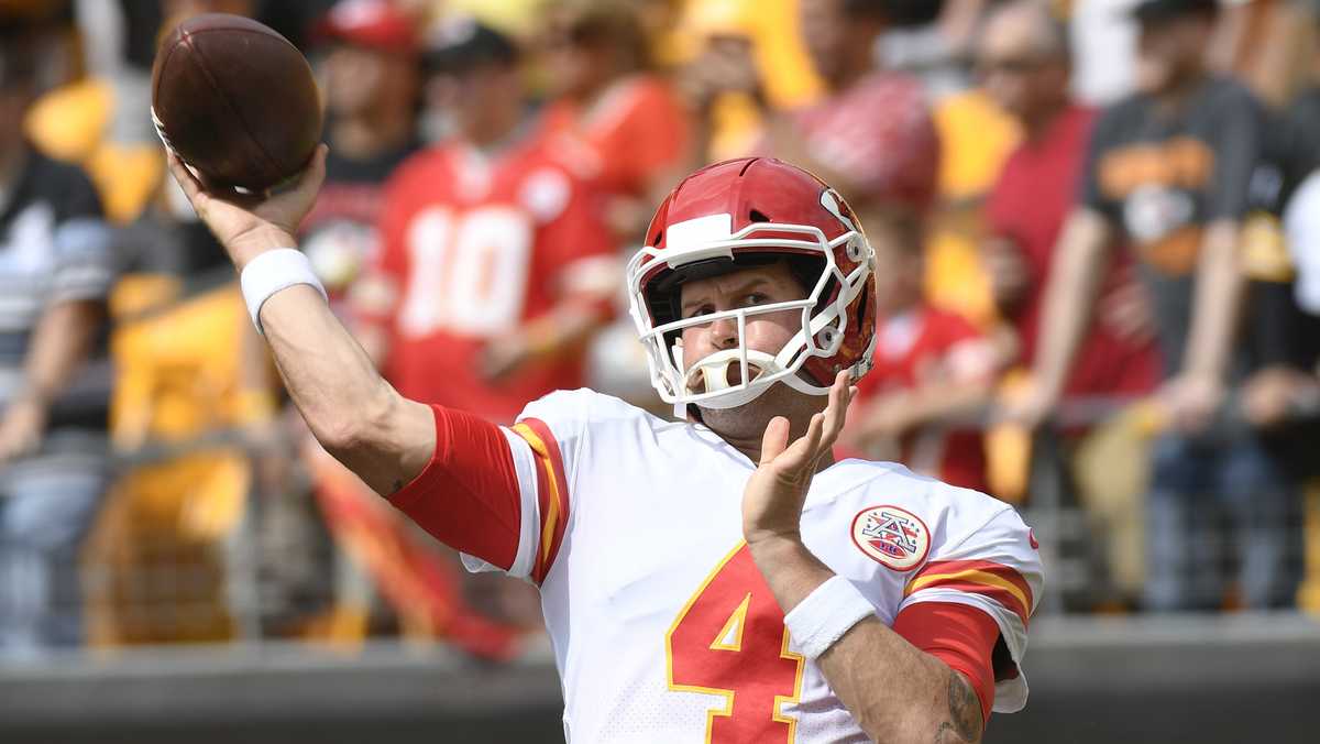 Chiefs Reportedly Sign QB Matt Moore Out of Retirement After Chad Henne  Injury