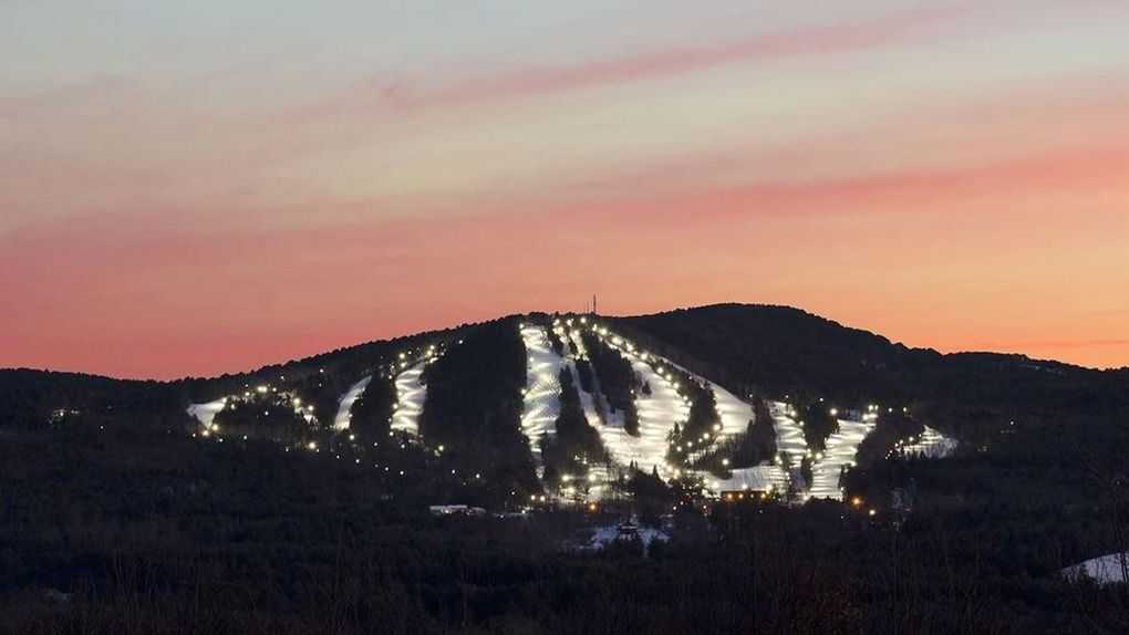 Mansion Monday This Henniker home features equally stunning