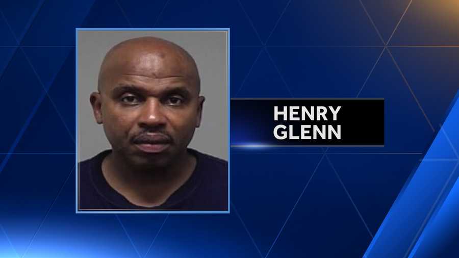 Police arrest man in Fifth Third bank robbery
