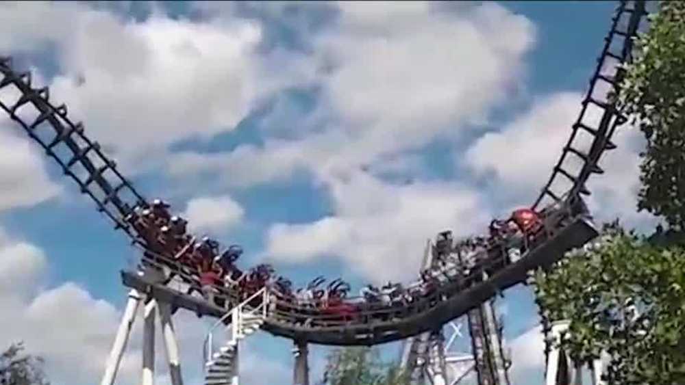 Hersheypark roller coaster gets stuck