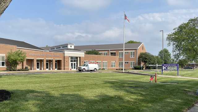 Officials: Students at middle school in Middletown sent home after threat made - Vimarsana News