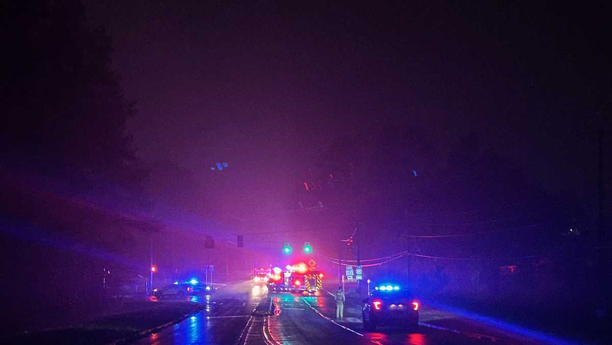 Coroner called to crash in Pickens County