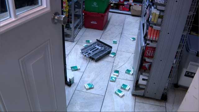 Jackson police investigate break-ins at 2 convenience stores - Vimarsana News
