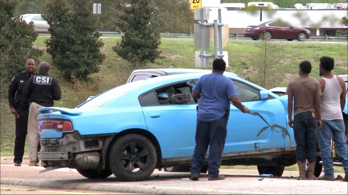 Man shot, killed while driving on Highway 80