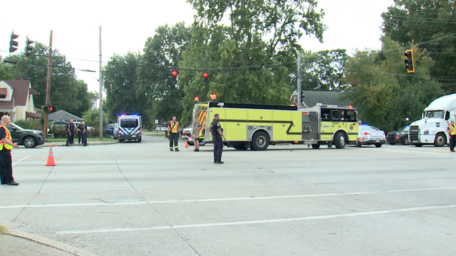 Louisville traffic guard seriously injured by hit-and-run driver - Vimarsana News