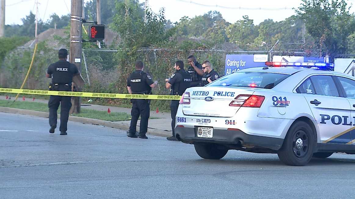 LMPD: Man hospitalized after being struck on Broadway in hit-and-run