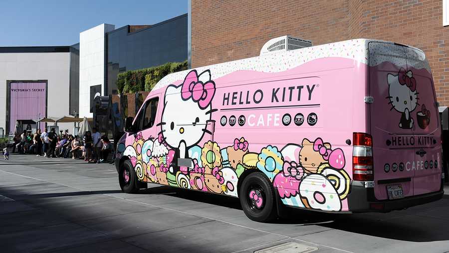 hello kitty cafe truck coming to louisville with exclusive merchandise for one day only