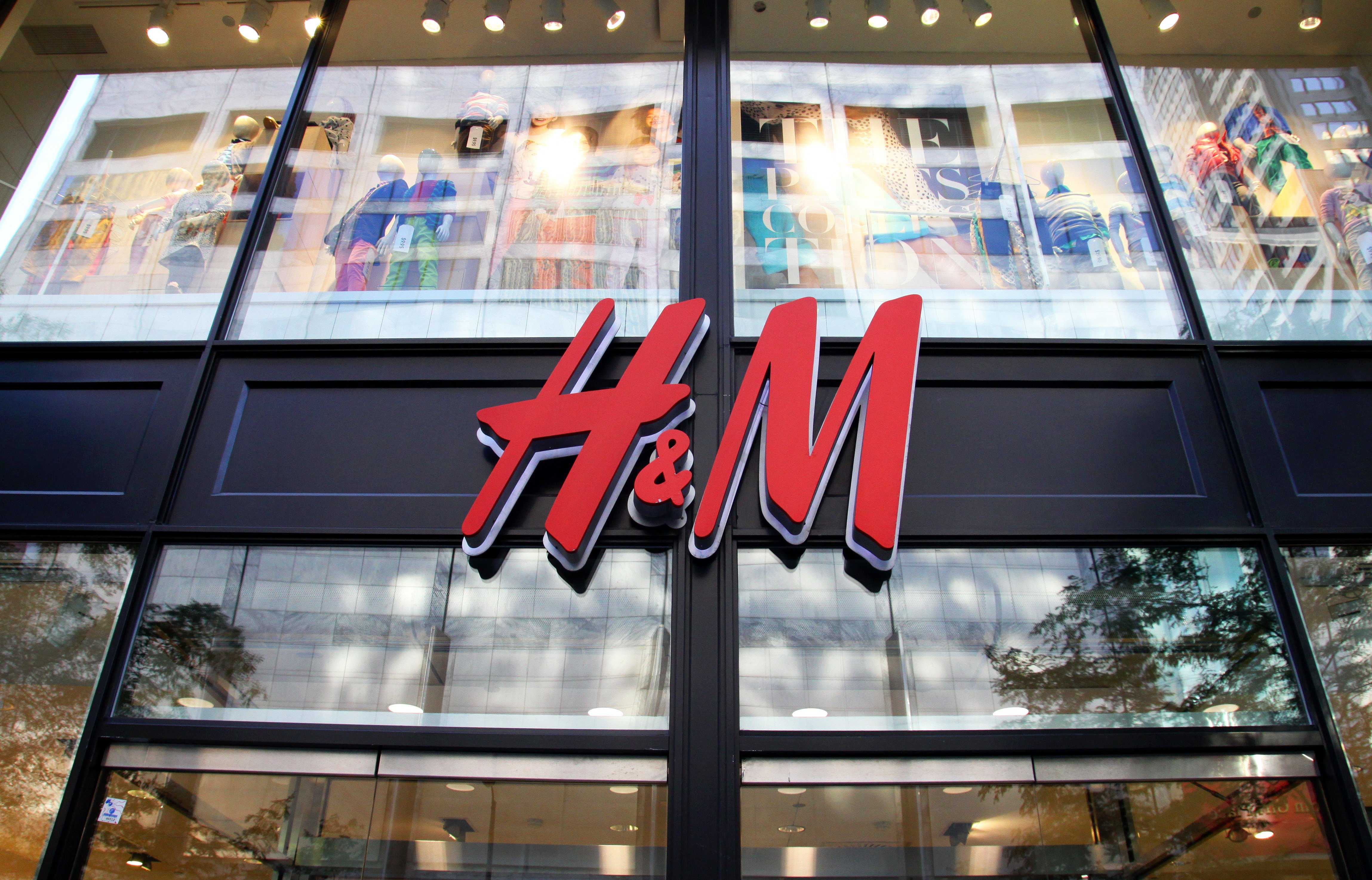 H&m monkey discount