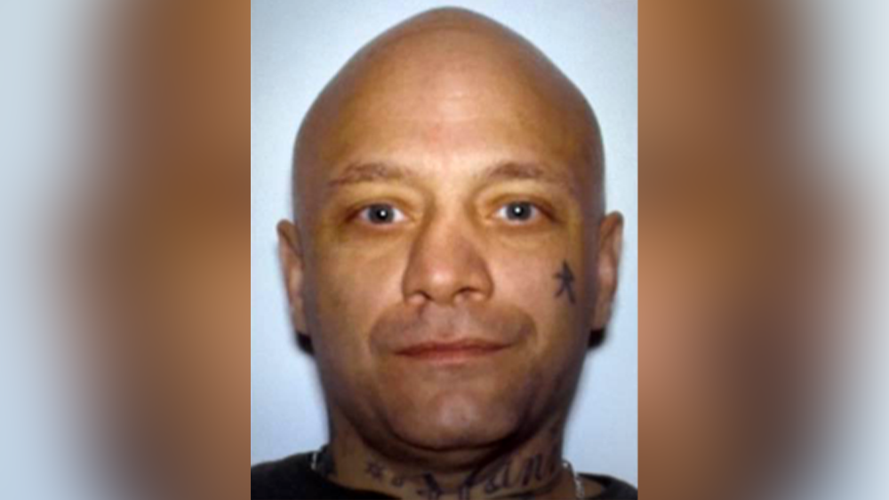 Authorities in Georgia searching for murder suspect on the run - WJCL