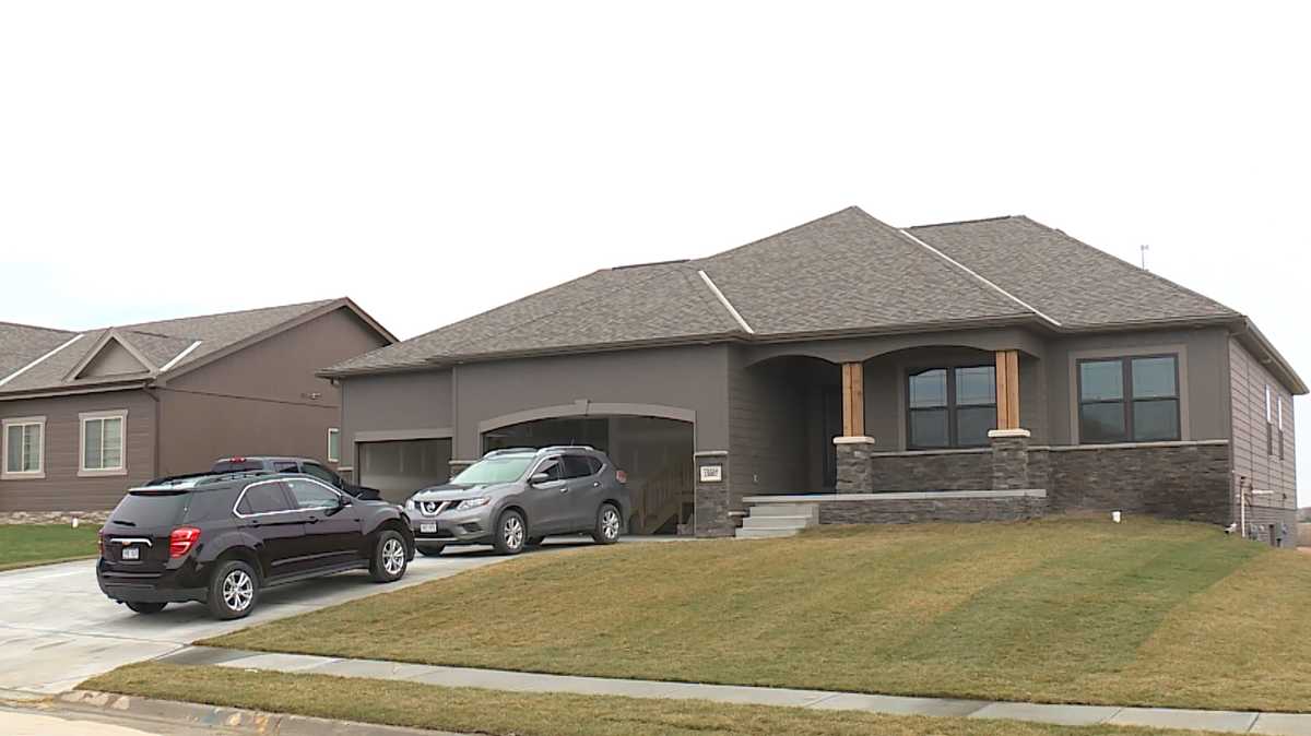 Family rebuilds, moves into new home 10 months after tornado destroyed ...