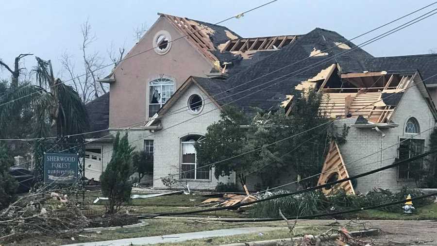 New Orleans Saints and Pelicans Team Up for Tornado Relief