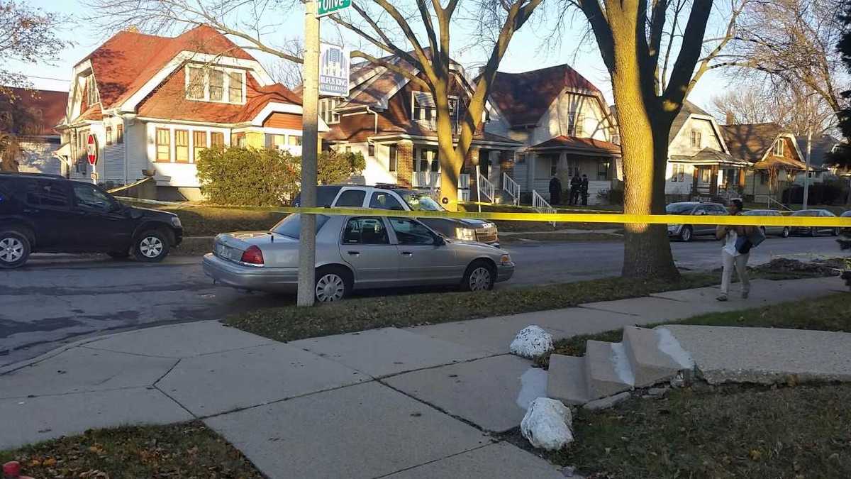 Milwaukee police investigating homicide near 13th & Olive