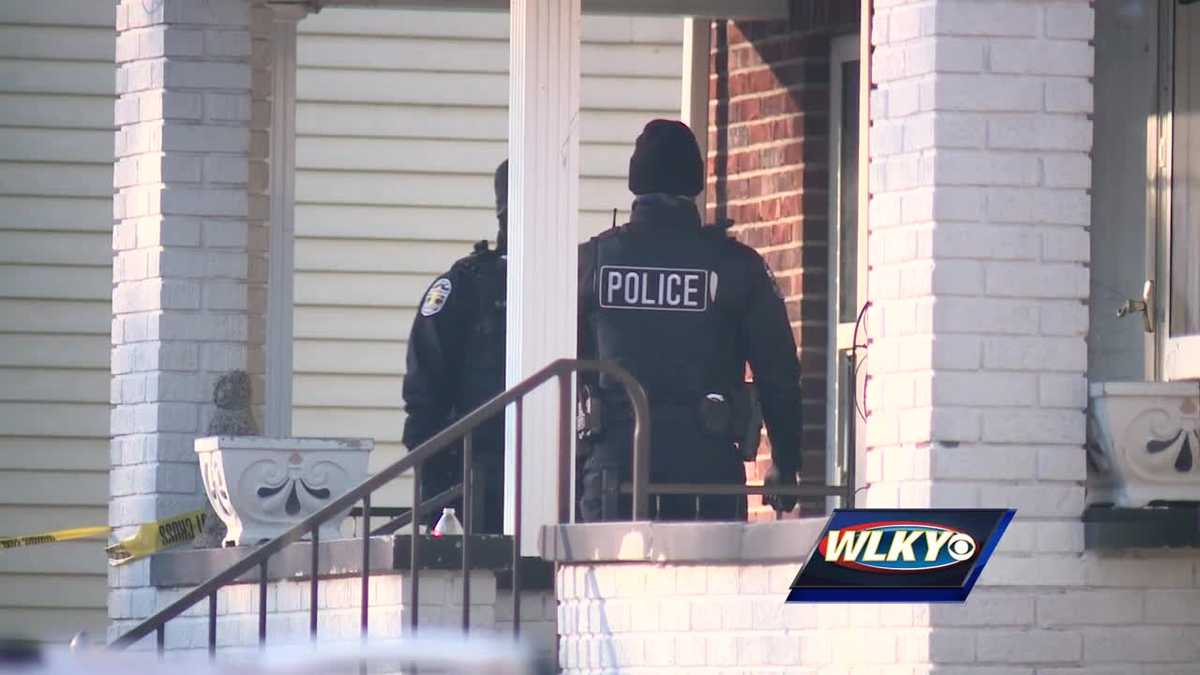 1st homicide victim of 2018 killed walking into her home