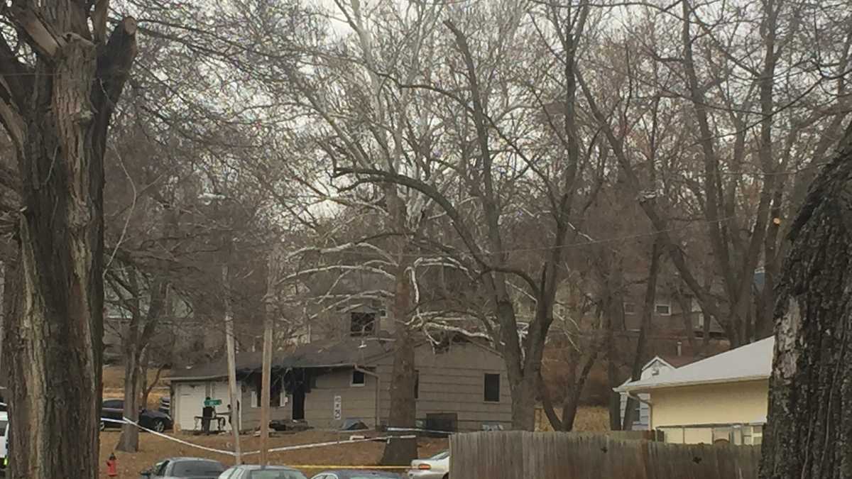 Police: 2 women dead, suspect killed by police in East Kansas City