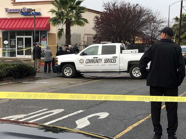 Deputies investigate after body found on side of Sacramento County road
