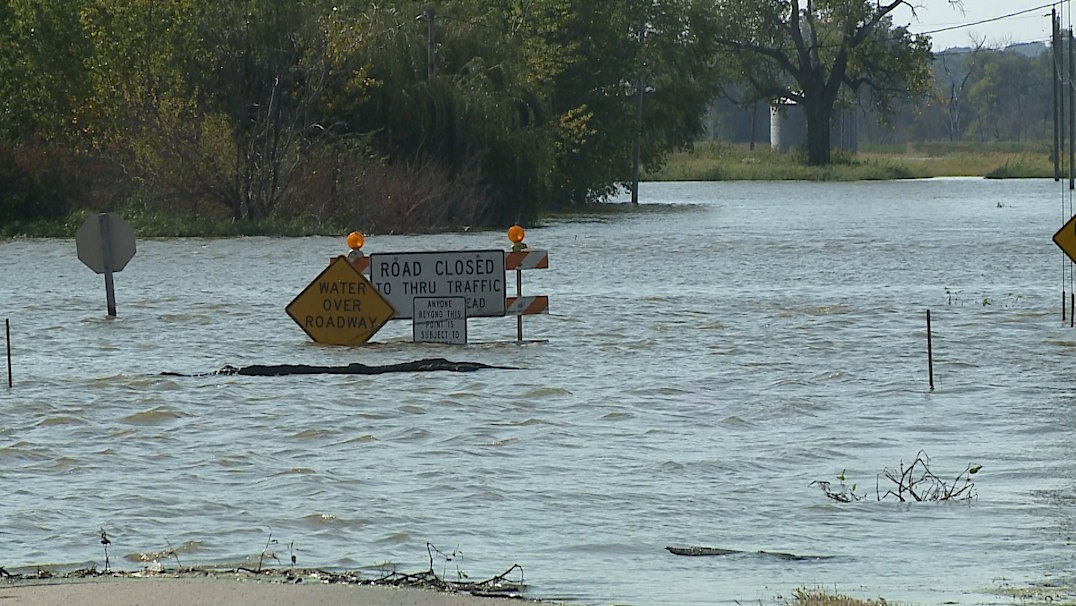 Honey Creek residents leave area despite no mandatory evacuation order