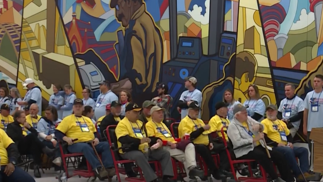 Greater Cincinnati veterans visit Washington D.C. in first Honor Flight of season