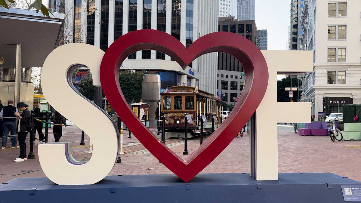 These are free and cheap ways to experience San Francisco during Super Bowl week