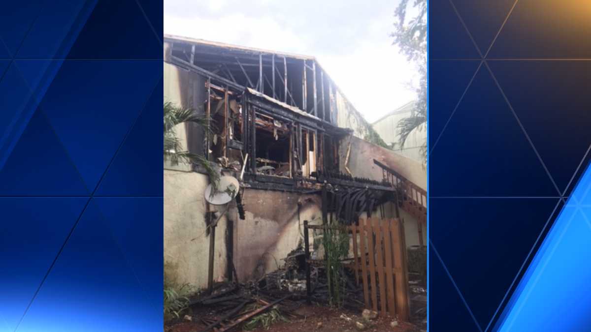 Fire displaces 15 people in Boynton Beach