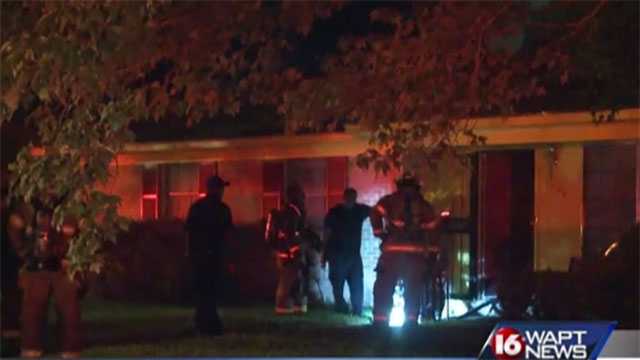 Four People Escape Jackson House Fire