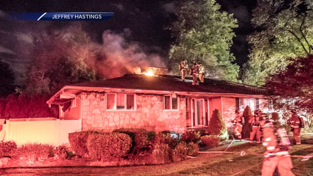 Manchester firefighter injured while battling house fire