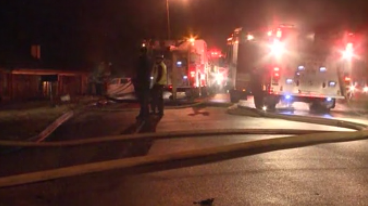 Three people escape house fire in Jackson