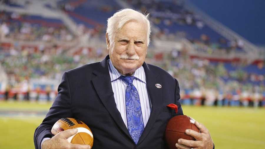 Legendary college football coach Howard Schnellenberger dies at 87