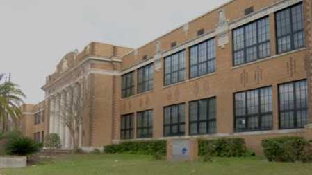 Orlando middle school teacher placed on adminstrative leave