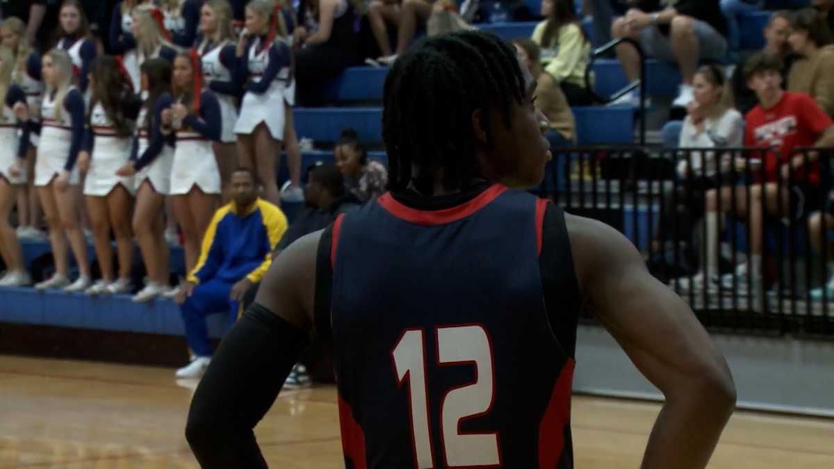 MRA s Joshua Hubbard Sets New High School Basketball Scoring Record mra-s-joshua-hubbard-sets-new-high-school-basketball-scoring-record