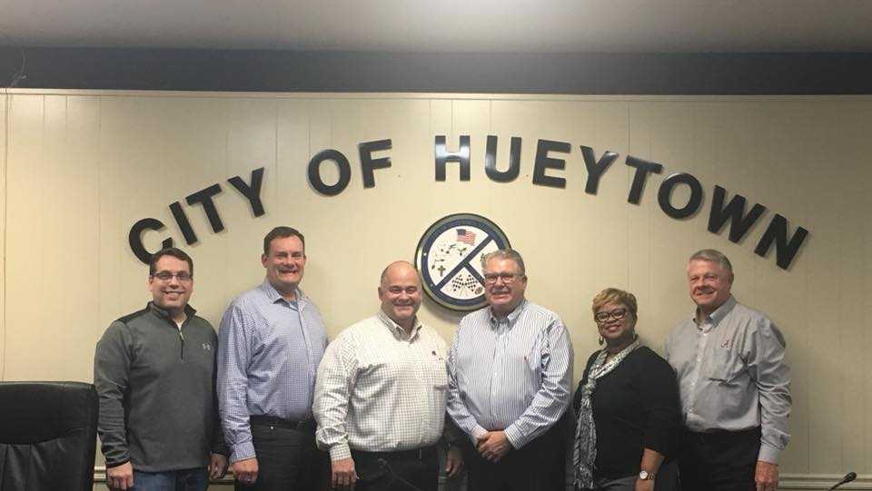 Mickey Willis named new police chief in Hueytown